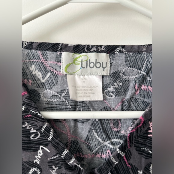 Breast Cancer Awareness scrub top only - S - Picture 2 of 4